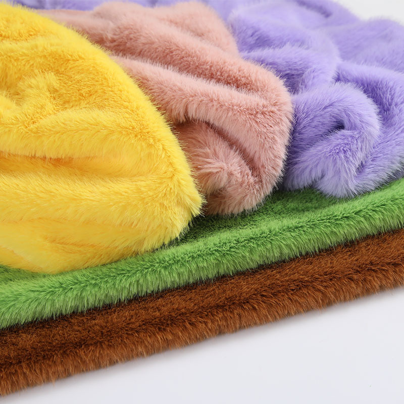 Materiał imitujący futro z wys – Sewing Fabric recenzja i cena